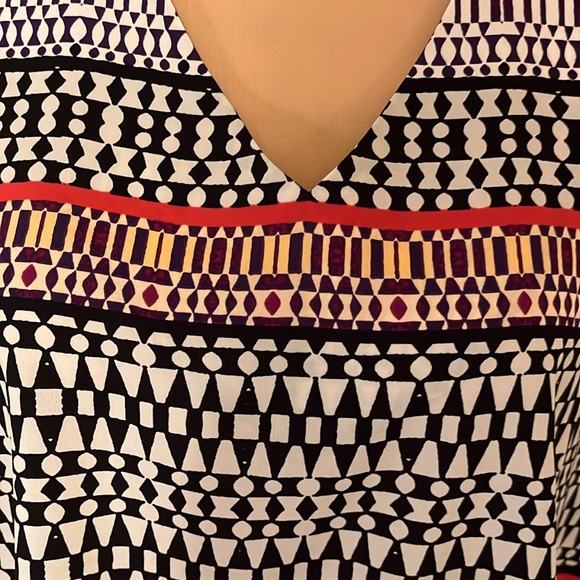 Liz Claiborne world traveler flowy blouse size small/medium - Picture 2 of 8